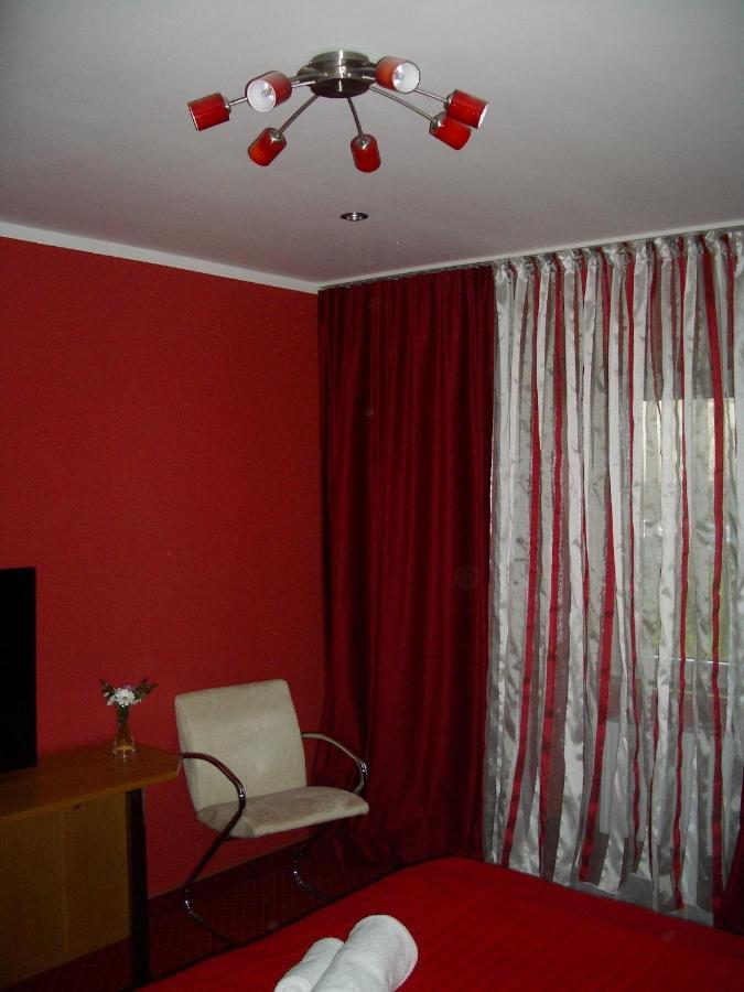 Kardamon Acomodação com café da manhã Żary Quarto foto